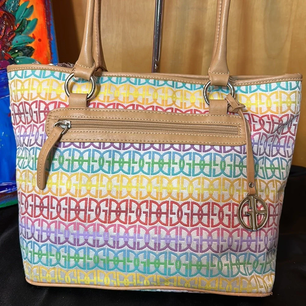 Multiple Color Shoulder Bag - Picture 3 of 17